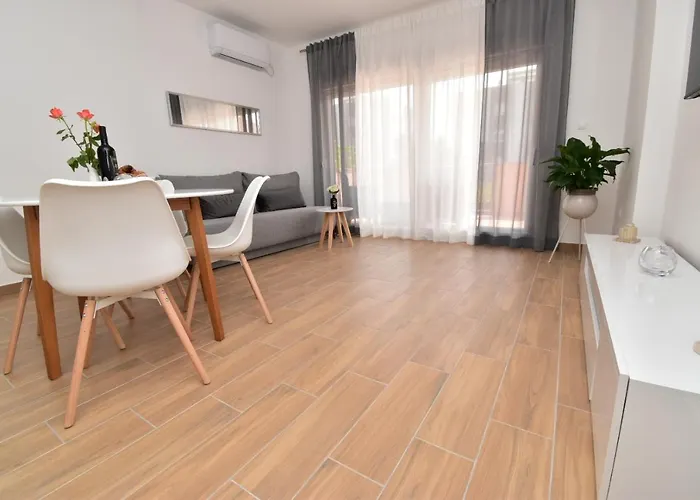 Διαμέρισμα Ivan *