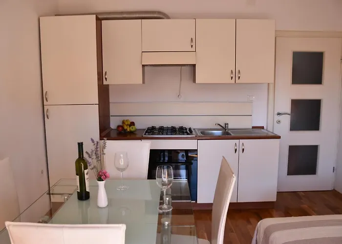 Ivan Διαμέρισμα *