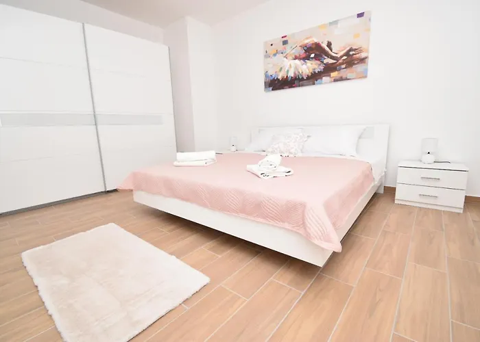 Ivan شقة زادار